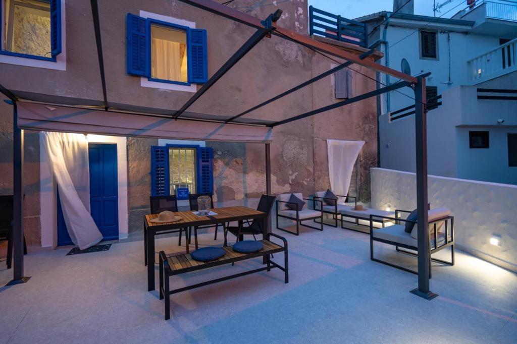 House Franulich Vila *