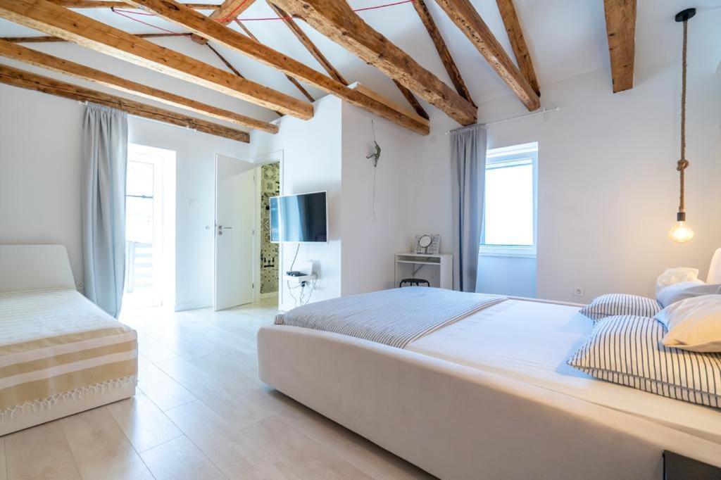 House Franulich Villa *